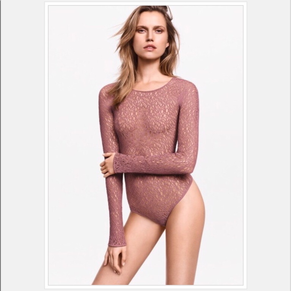 NEW in box Wolford Lee String body - Small